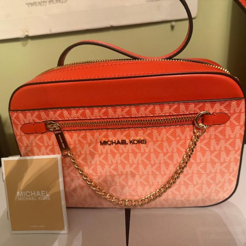 Micheal Kors orange crossbody